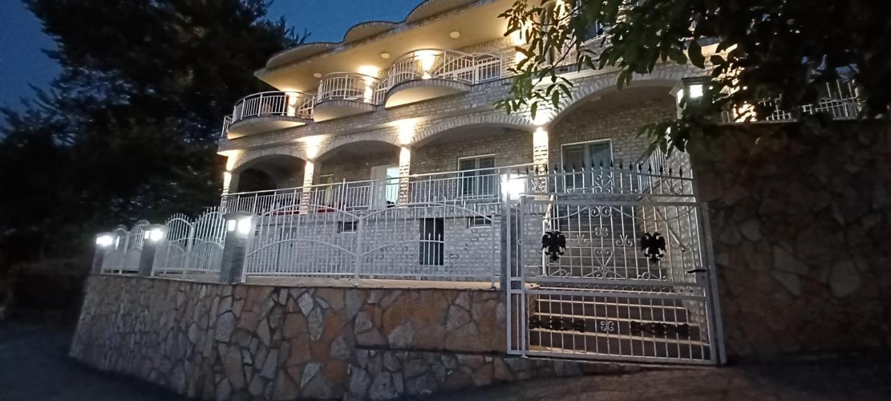 Hyka Stone House Shkoder Bed & Breakfast ภายนอก รูปภาพ