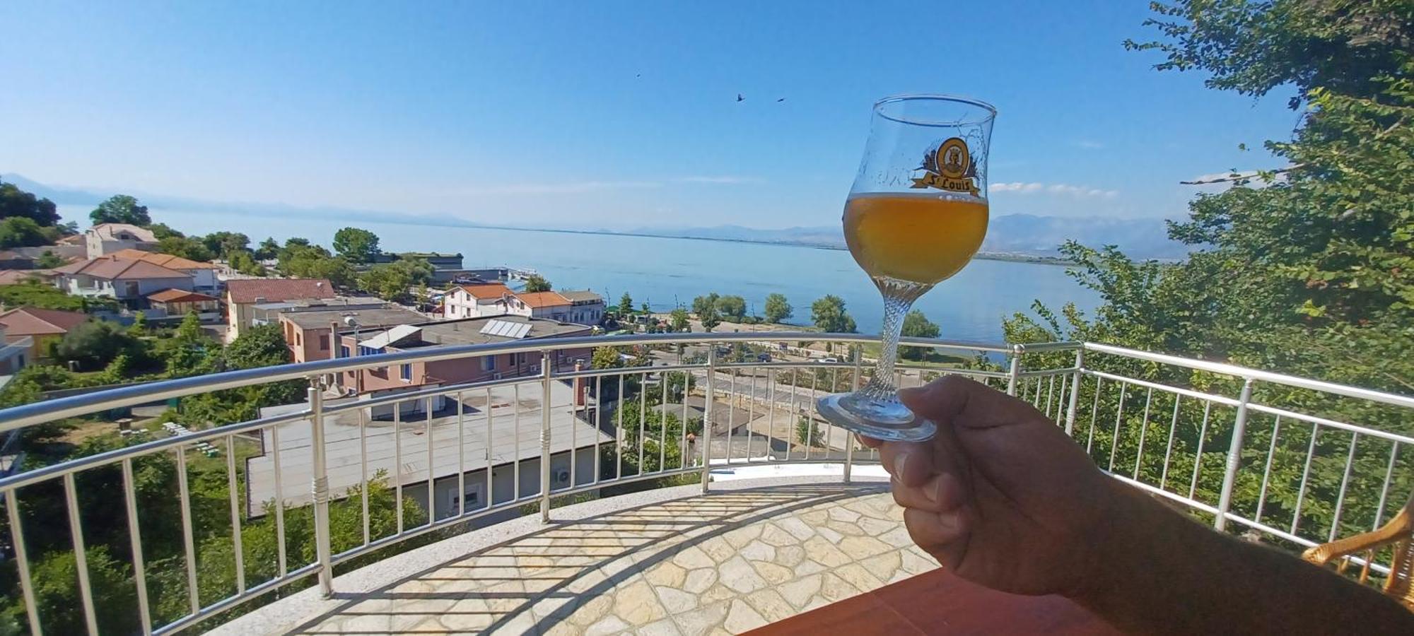 Hyka Stone House Shkoder Bed & Breakfast ภายนอก รูปภาพ